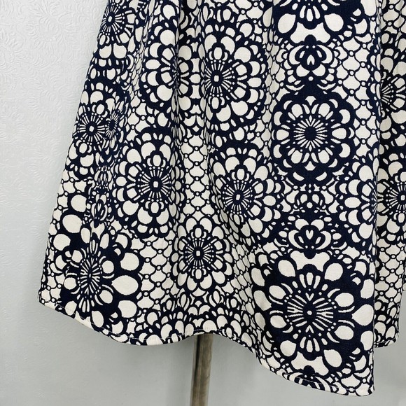 The Impeccable Pig Sz S Navy Blue White Floral Fit and Flare Dress - Picture 6 of 14
